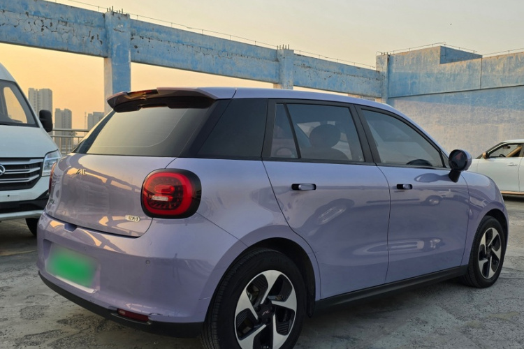 江淮钇为 钇为3 2023款 505km Pro车身外观6004