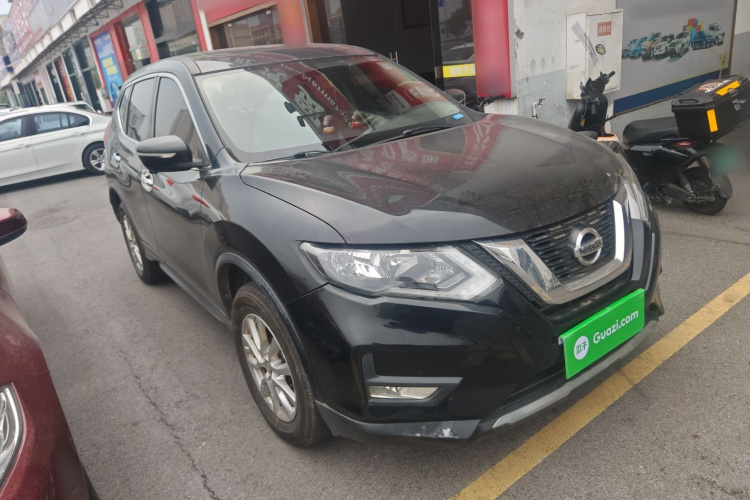 日产 奇骏 2019款 2.0L CVT智联舒适版 2WD车身外观6002