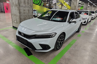 本田 思域 2023款 HATCHBACK 2.0L e:HEV 极控版