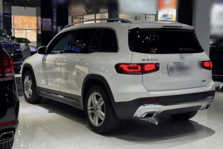 奔驰GLB 2022款 改款二 GLB 200 时尚型车身外观6002