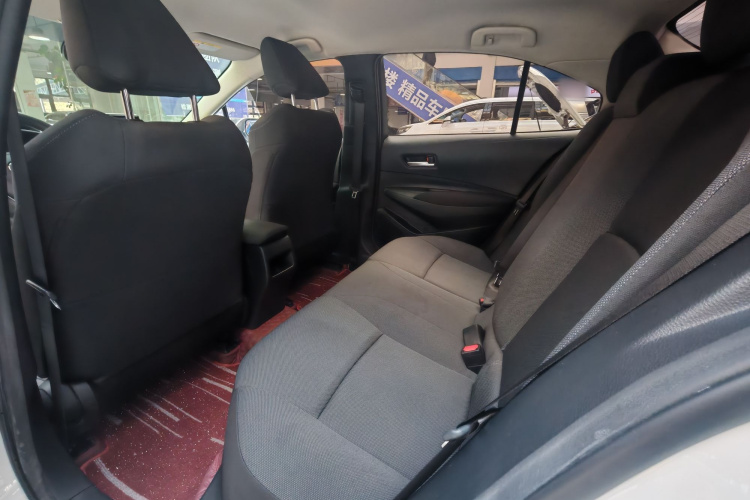 丰田 卡罗拉 2019款 1.2T S-CVT GL先锋版中控内饰7002
