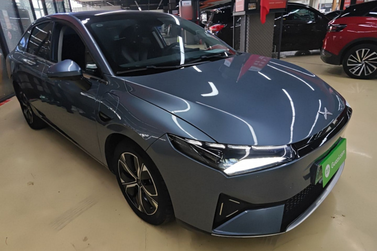 小鹏P5 2023款 智行版车身外观6002