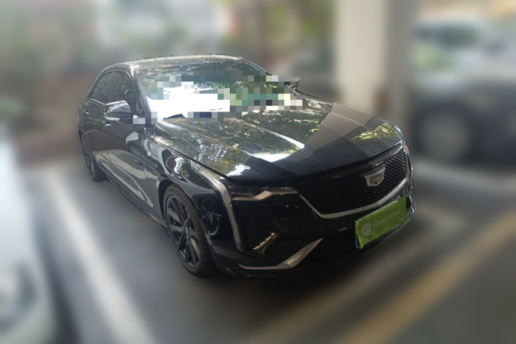 凯迪拉克CT4 2021款 28T 尊贵型车身外观3