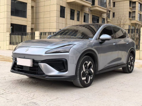 宝骏云海 2024款 140km 插混版