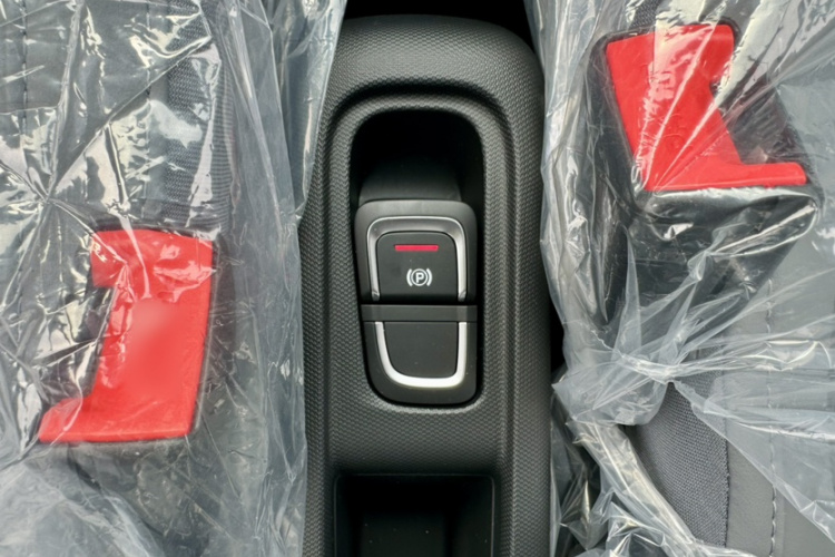 零跑汽车 零跑T03 2025款 310舒享版中控内饰7007