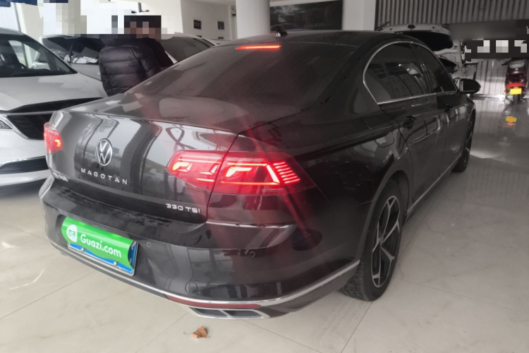 大众 迈腾 2023款 200万辆纪念版 330TSI DSG豪华型车身外观6005