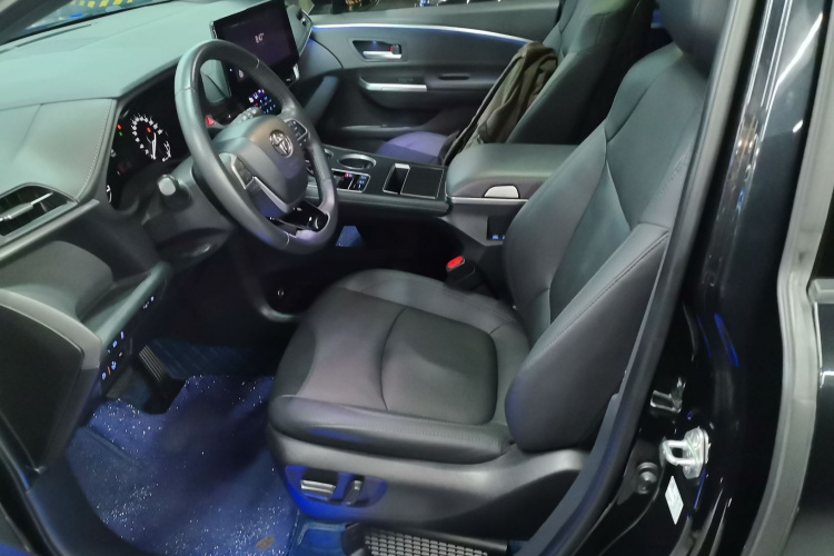 丰田 赛那SIENNA 2021款 2.5L混动 尊贵版局部细节19