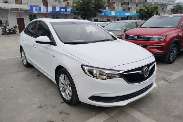 别克 英朗 2018款 15T 双离合精英型 国V车身外观3