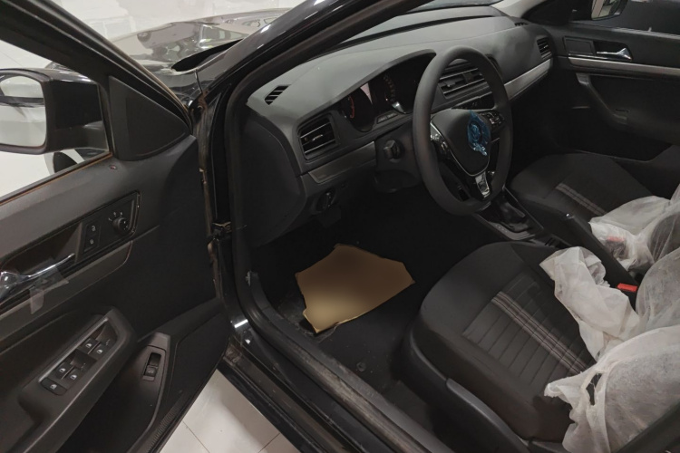 大众 2019款 朗逸启航 1.5L 自动风尚版 国VI中控内饰7003