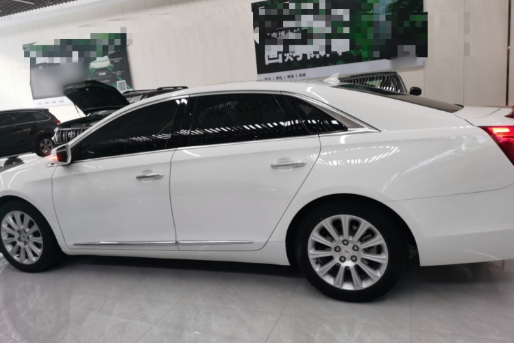 凯迪拉克XTS 2014款 28T 舒适型车身外观4