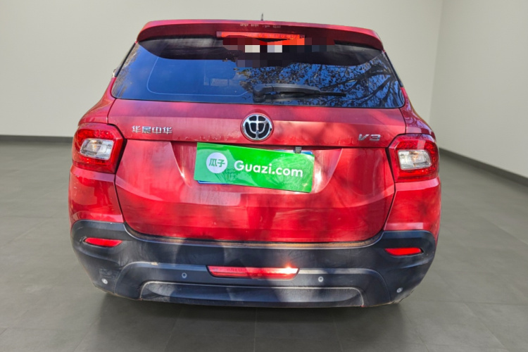 中华V3 2016款 1.5L 手动舒适型车身外观6