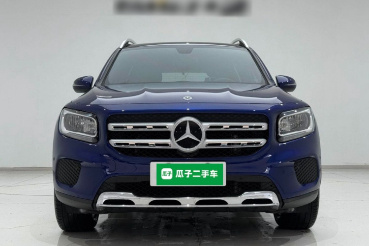 奔驰GLB 2020款 GLB 180 时尚型车身外观6001