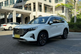 广汽传祺 传祺GS5 2020款 进阶款 270T 自动豪华版