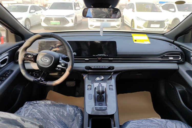 广汽传祺 2024款 270T DCT 影豹S版中控内饰12