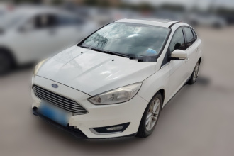 福特 福克斯 2015款 三厢 EcoBoost 180 自动精英型