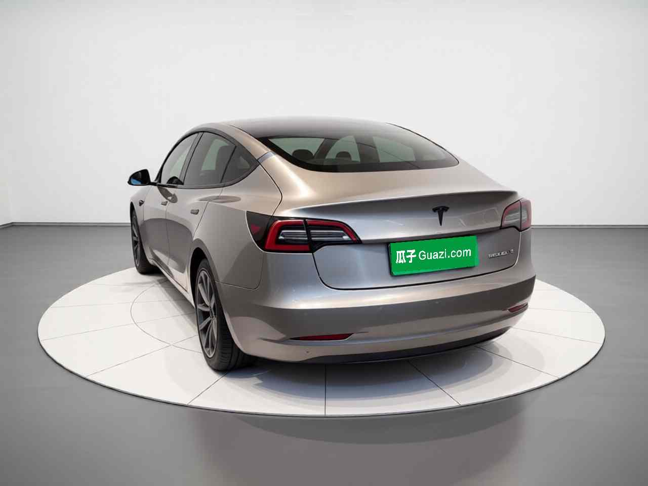 特斯拉 Model 3 2022款 后轮驱动版(3)