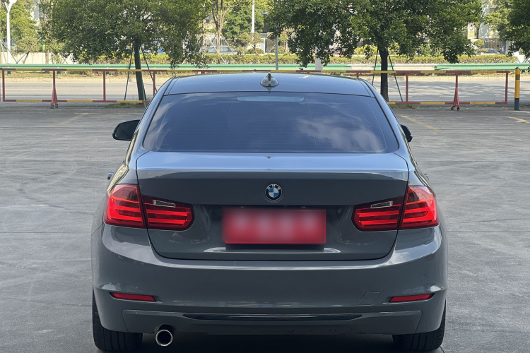 宝马3系 2015款 320Li 超悦版豪华设计套装车身外观6004