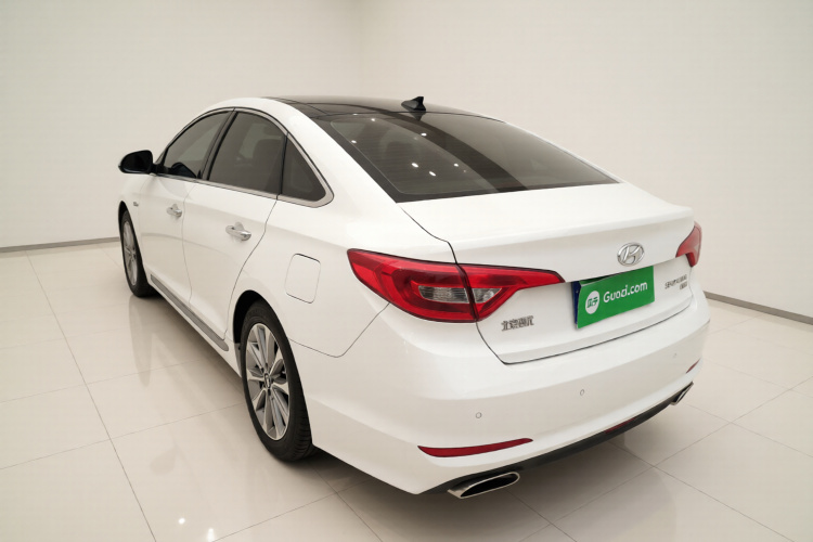 现代 索纳塔 2015款 1.6T GLS智能型车身外观5