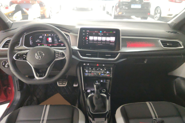 大众 T-ROC探歌 2023款 300TSI DSG两驱辰光版中控内饰7002