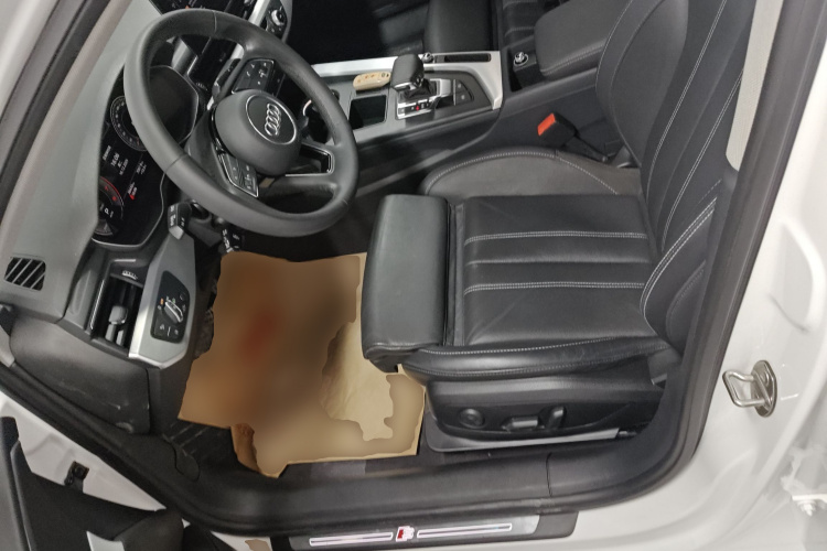 奥迪A4L 2023款 40 TFSI 时尚动感型中控内饰19