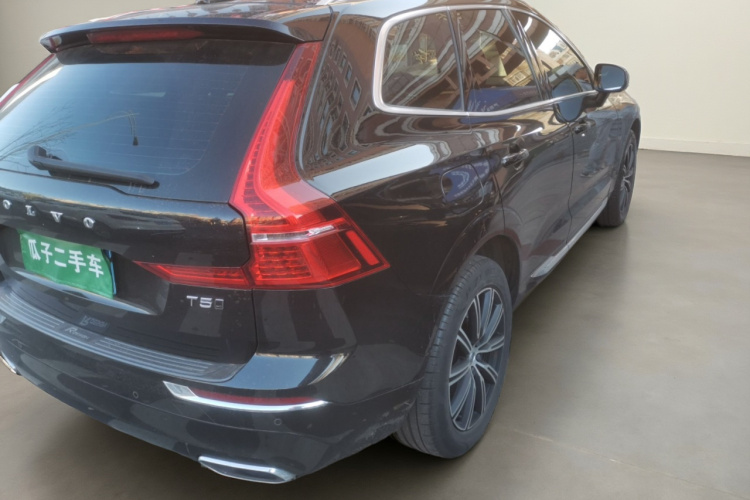沃尔沃XC60 2021款 T5 四驱智远豪华版车身外观7