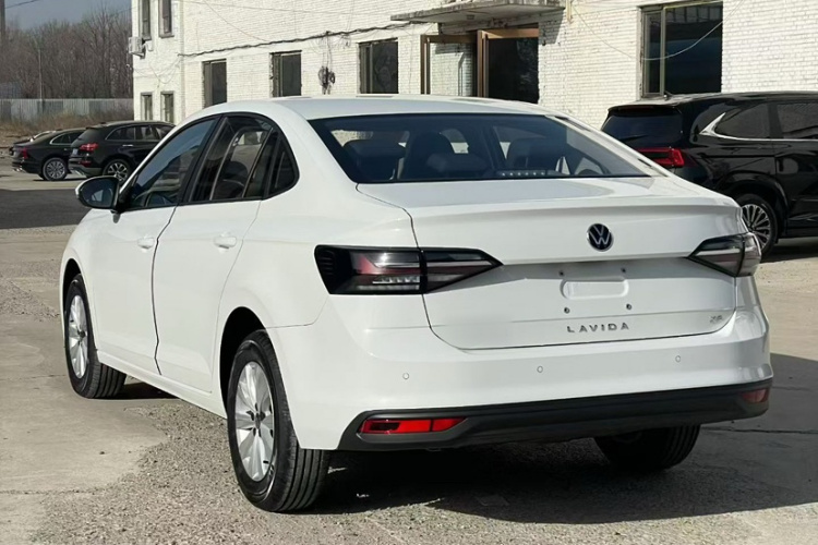 大众 朗逸 2025款 新锐 1.5L 出众新逸版车身外观6002