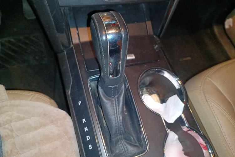 福特 探险者(进口) 2016款 2.3T 风尚版局部细节18