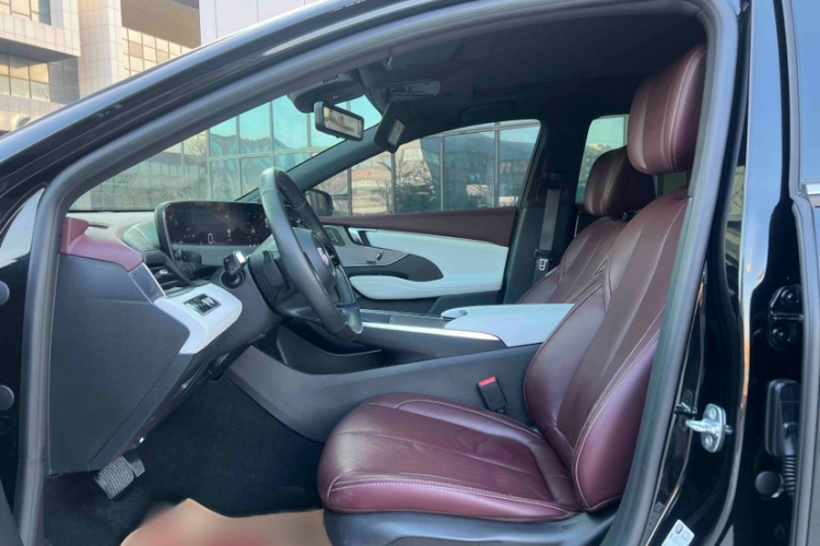 别克 君越 2023款 28T 越尊版局部细节19