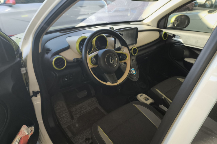 欧拉黑猫 2021款 351km 标准型中控内饰12