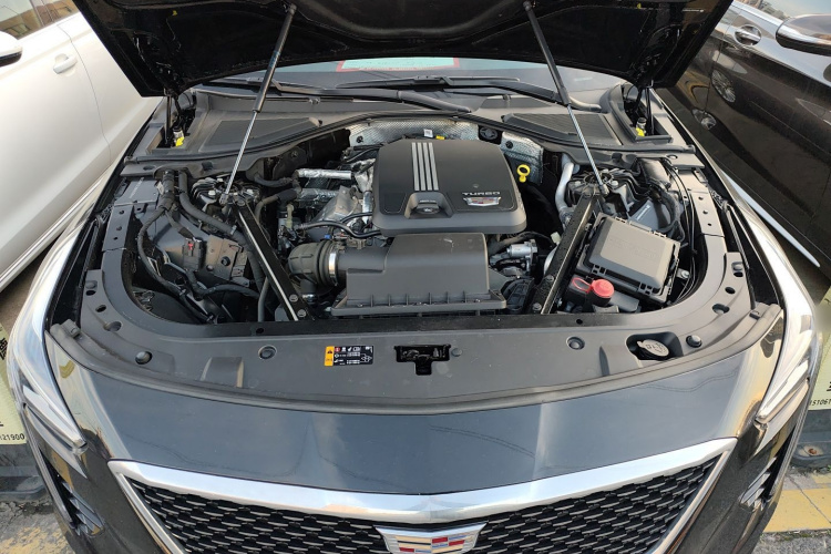 凯迪拉克CT6 2022款 28T 风尚型机舱底盘24