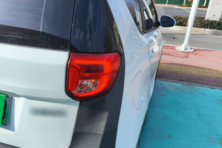 奇瑞 小蚂蚁 2018款 300 4座智享版车身外观6006