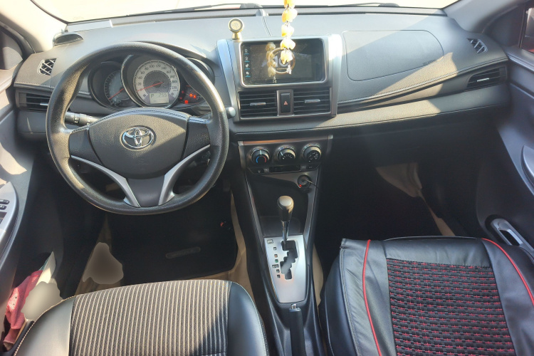 丰田 YARiS L 致炫 2015款 1.5G 自动橙色限量版中控内饰12