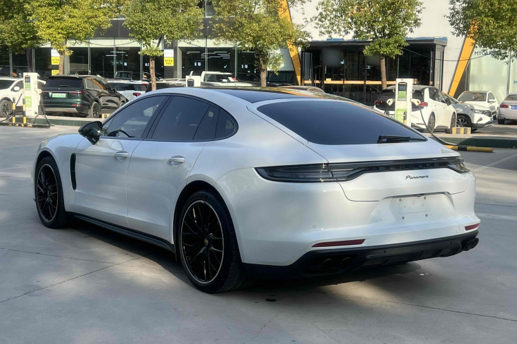 保时捷 2023款 改款 Panamera 2.9T 铂金版车身外观6004