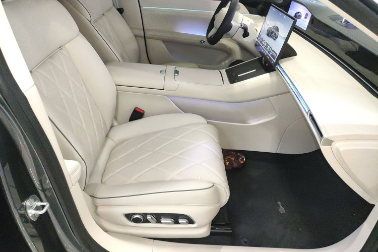 鸿蒙智行 享界S9 2025款 增程 Max+局部细节41