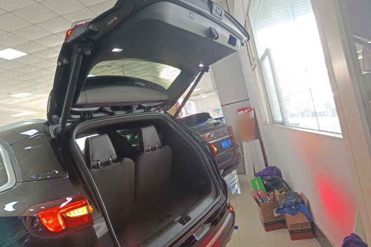 别克 昂科旗 2022款 652T 四驱尊享旗舰型 6座局部细节23