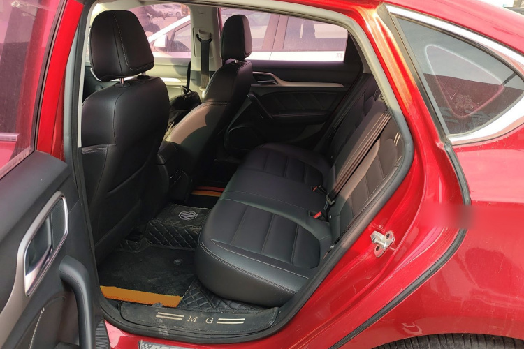 名爵 MG6 2017款 20T 手动豪华智联版 国V中控内饰21