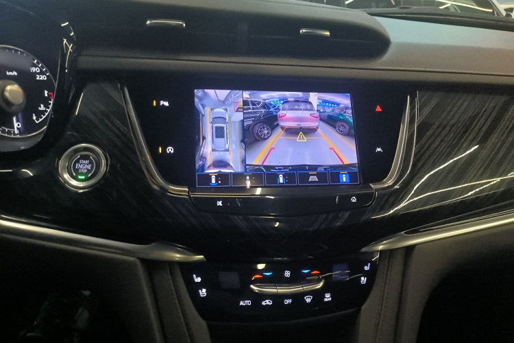 凯迪拉克XT6 2022款 2.0T 六座四驱豪华120周年限量版局部细节16