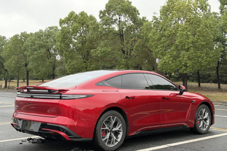 星途 星纪元 ES 2025款 纯电 Pro四驱 77kWh车身外观6007