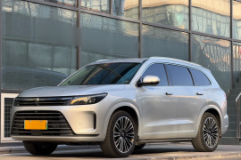 鸿蒙智行 问界M7 2024款 1.5T 四驱Plus版 5座