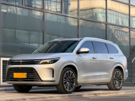 鸿蒙智行 问界M7 2024款 1.5T 四驱Plus版 5座