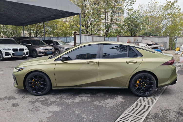 广汽传祺 影豹 2021款 270T DCT J15版车身外观6003