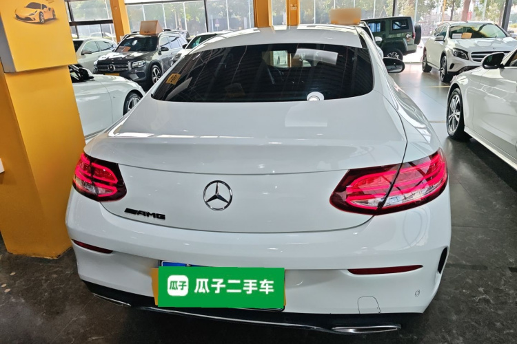 奔驰C级(进口) 2020款 C 260 轿跑车车身外观6
