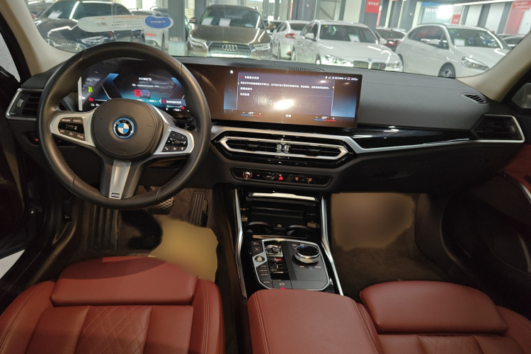 宝马i3 2022款 eDrive 35 L中控内饰7002