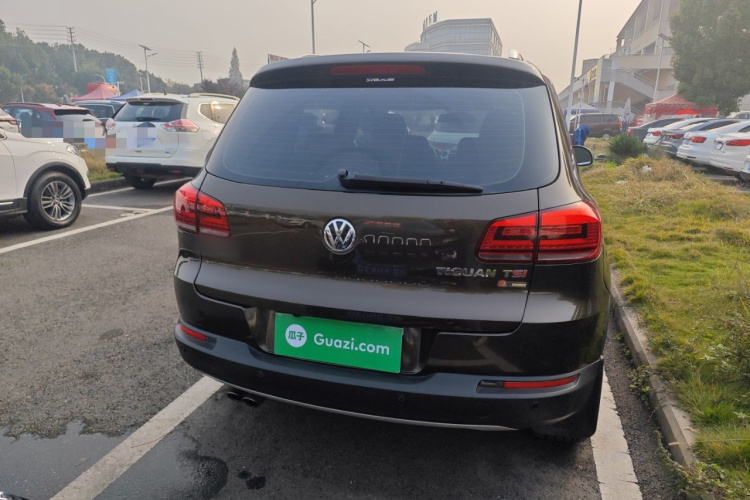 大众 途观 2015款 1.8TSI 自动两驱豪华型车身外观6