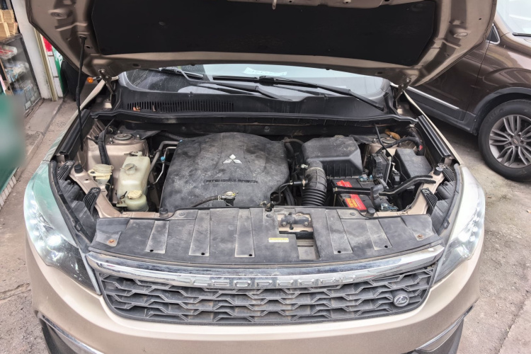 猎豹汽车 猎豹CS10 2016款 2.0T 自动尊享型局部细节24