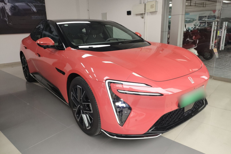 阿维塔06 2025款 Pro增程版车身外观6002