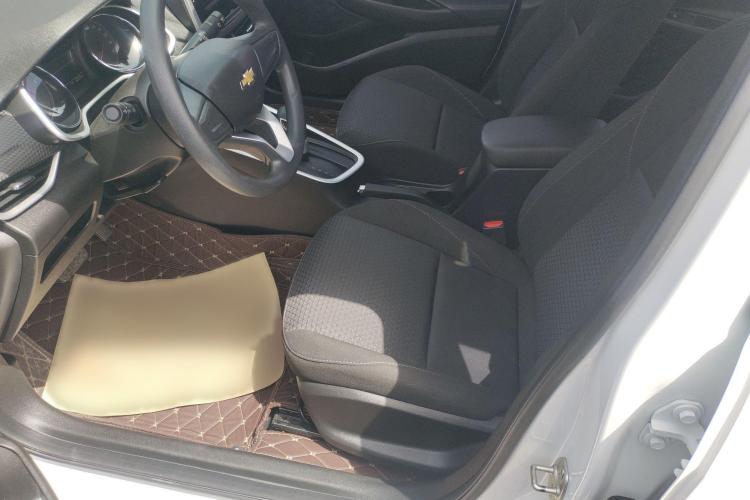 雪佛兰 科沃兹 2021款 325T 自动欣悦版局部细节19