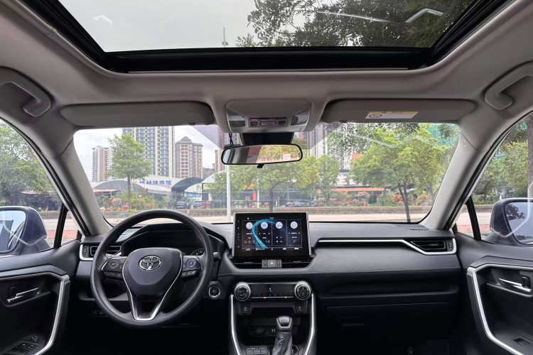 丰田 威兰达 2020款 2.0L CVT两驱豪华版中控内饰7002