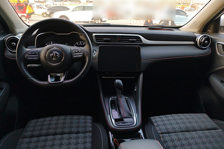 名爵ZS 2020款 180DVVT 自动UP中控内饰12