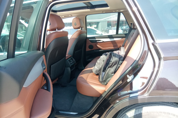 宝马X5（平行进口） 中控内饰21